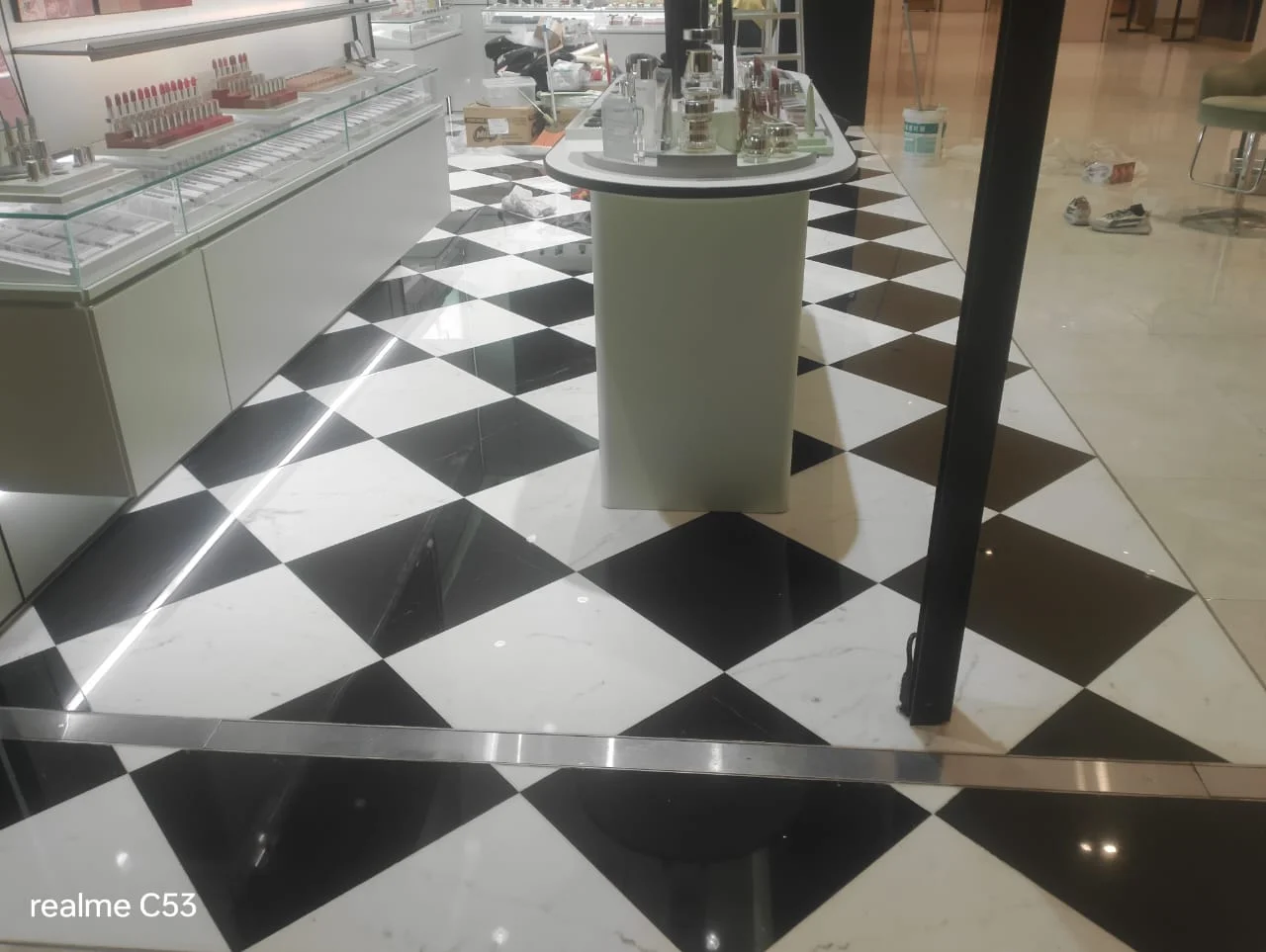 Retail marble checker floor