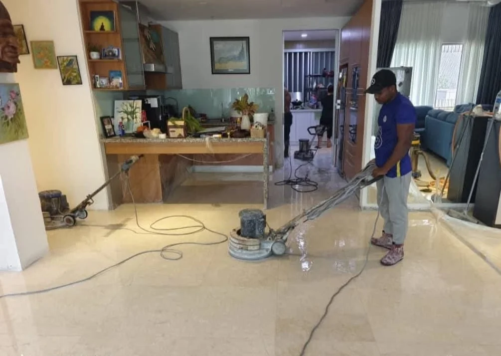 Home Marble Floor Polisher Kitchen — Amin Marble Polish
