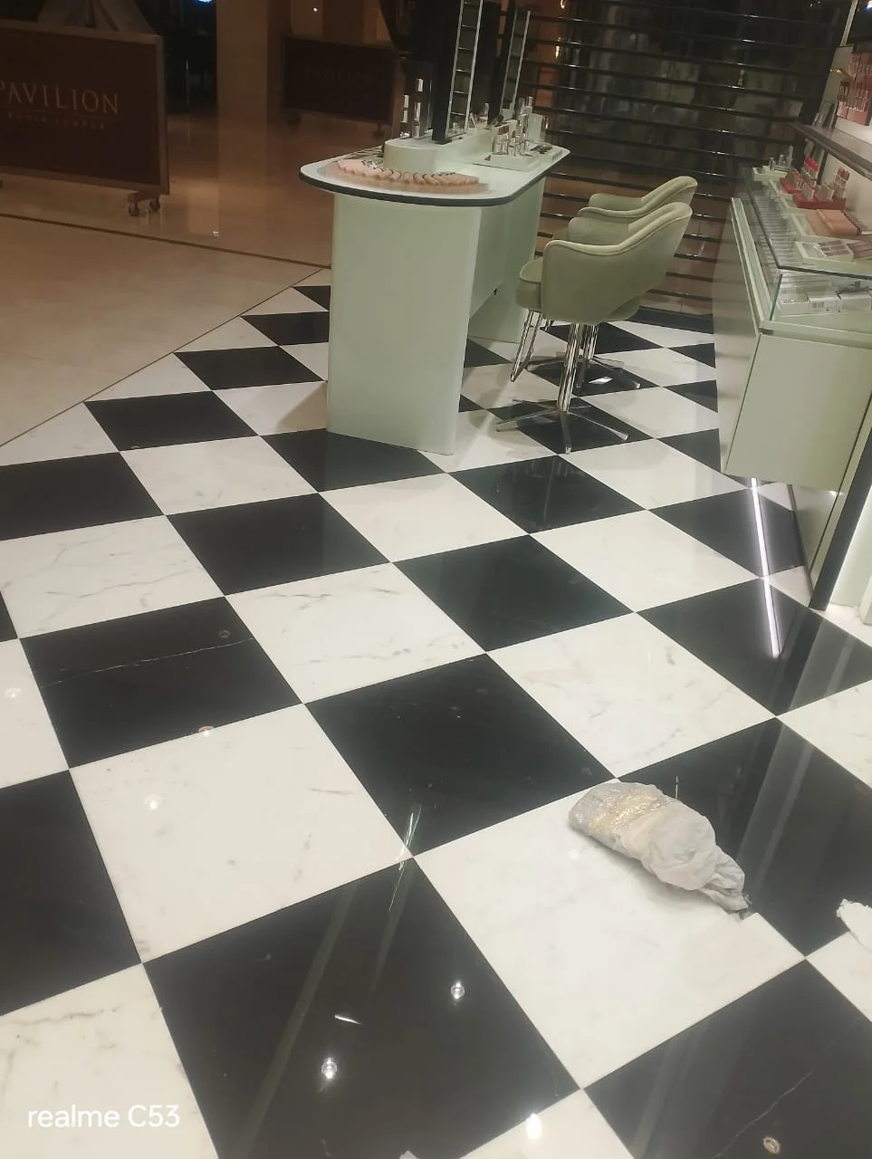 Mall Checkerboard Marble Tiles Gloss
